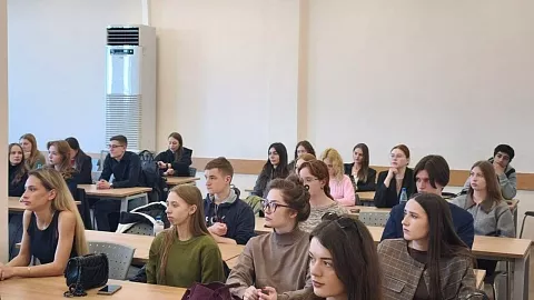 Открытый диалог: в&nbsp;БФУ им.&nbsp;И.&nbsp;Канта состоялся разговор о&nbsp;запрещенных веществах и&nbsp;судьбах поколений